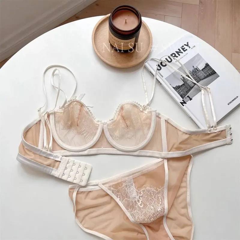 Førsteklasses gennemsigtigt mesh-bh-sæt frynsede blonder med halv kop minimizer Ultratynd luksusundertøj fuld bustdækning Slank silhuet