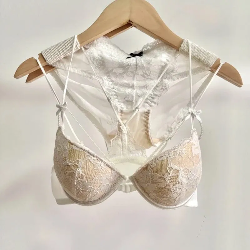 Minimal โรแมนติก Coquette ลูกไม้ด้านหน้า Clasp Bra ชุด Wirefree Ultra บางสายรัดความงามกลับหน้าอกขนาดเล็กสร้าง Curvy Lookr MOYISU — image 2