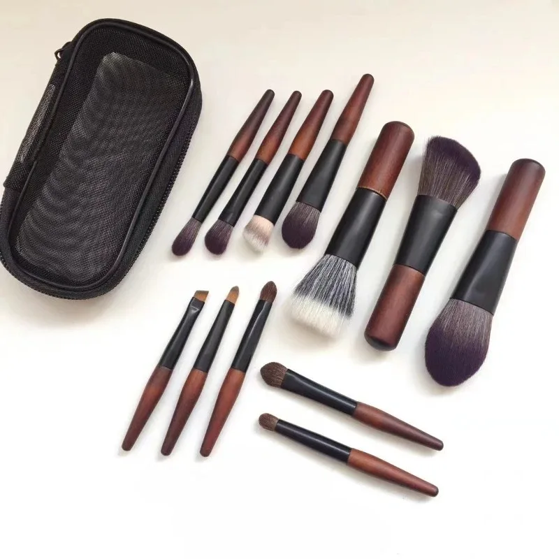 12st professionella sminkborstar set Bärbara trähandtag mjuka borst med fodral Foundation Powder Blush Ögonskuggsborste