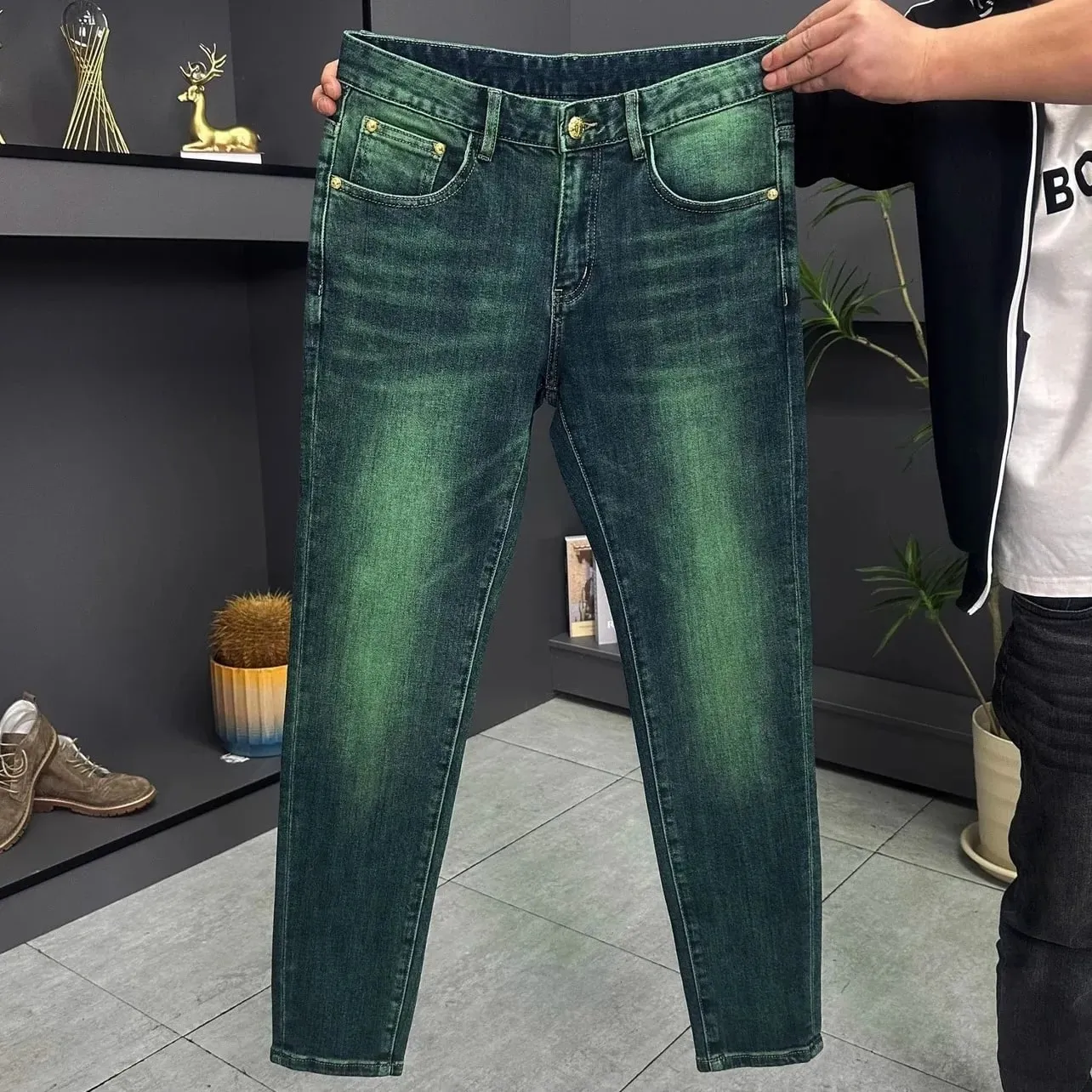 Grüne Water Ghost-Jeans für Herren, schmale Passform, kleine Füße, hochwertige Farbverlaufsfarbe, täglich, lässig, jugendlich, geeignet für alle Jahreszeiten — image 3