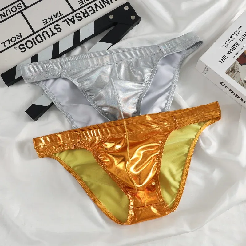 Metallisch glänzende Slips für Herren, niedrige Leibhöhe, hoher Stretch, schmales Höschen, Laser, Silber, Gold, U-konvexe Unterhose, Nachtclub-Performance-Knicker