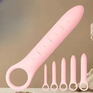 5 st/set Mjuk silikon analpluggar med skala nybörjare analstimulator tränare Sexleksak Back Court Kvinnlig Flirt Butt Plug