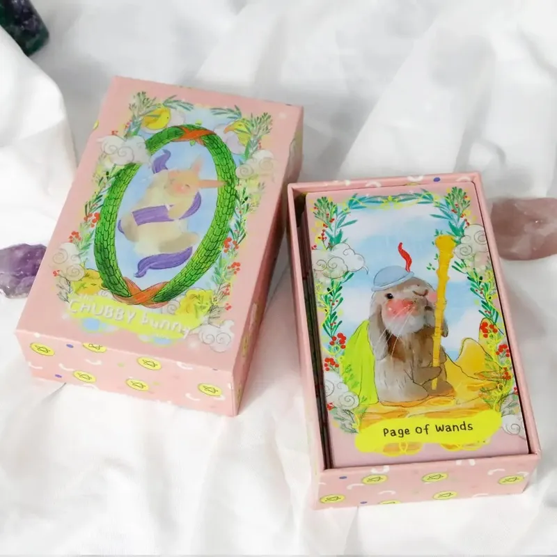 12*7 ซม.Chubby Bunny Tarot ดาดฟ้า 78 ใบที่มีกระต่ายน่ารัก 2.75X4.75 ''บรรจุภัณฑ์กล่องแข็ง